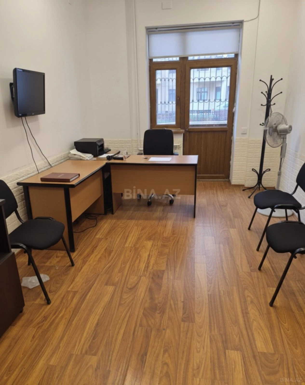 Kirayə verilir 6 otaqlı ofis 200 m²