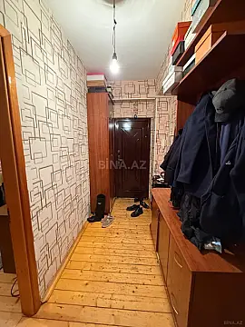 Satılır 4 otaqlı mənzil 141 m²