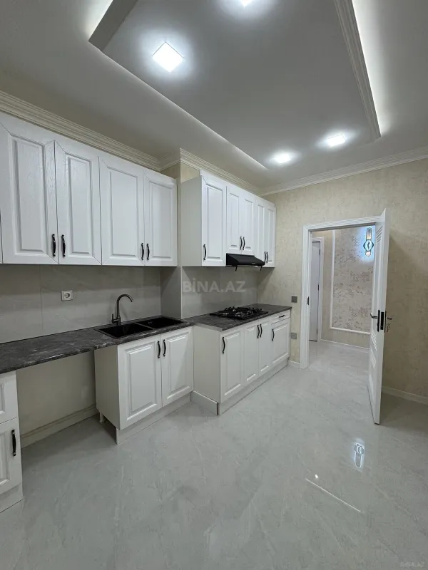 Satılır 3 otaqlı mənzil 116 m²