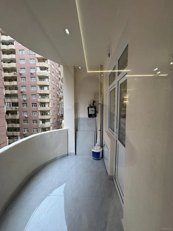 Satılır 3 otaqlı mənzil 116 m²