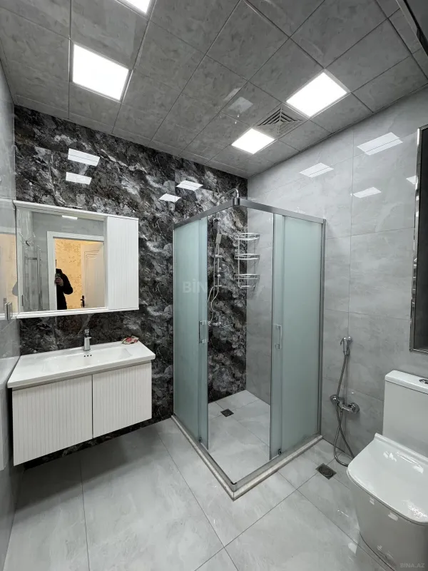 Satılır 3 otaqlı mənzil 116 m²