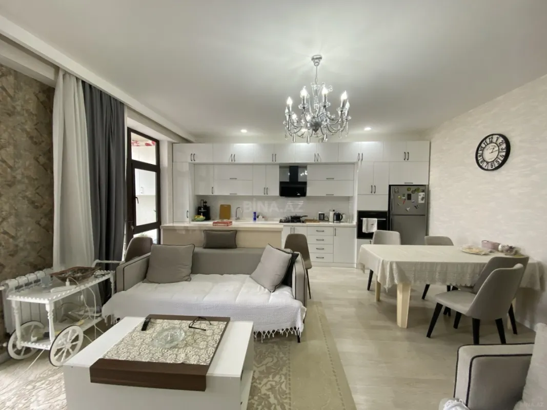 Satılır 3 otaqlı mənzil 97 m²