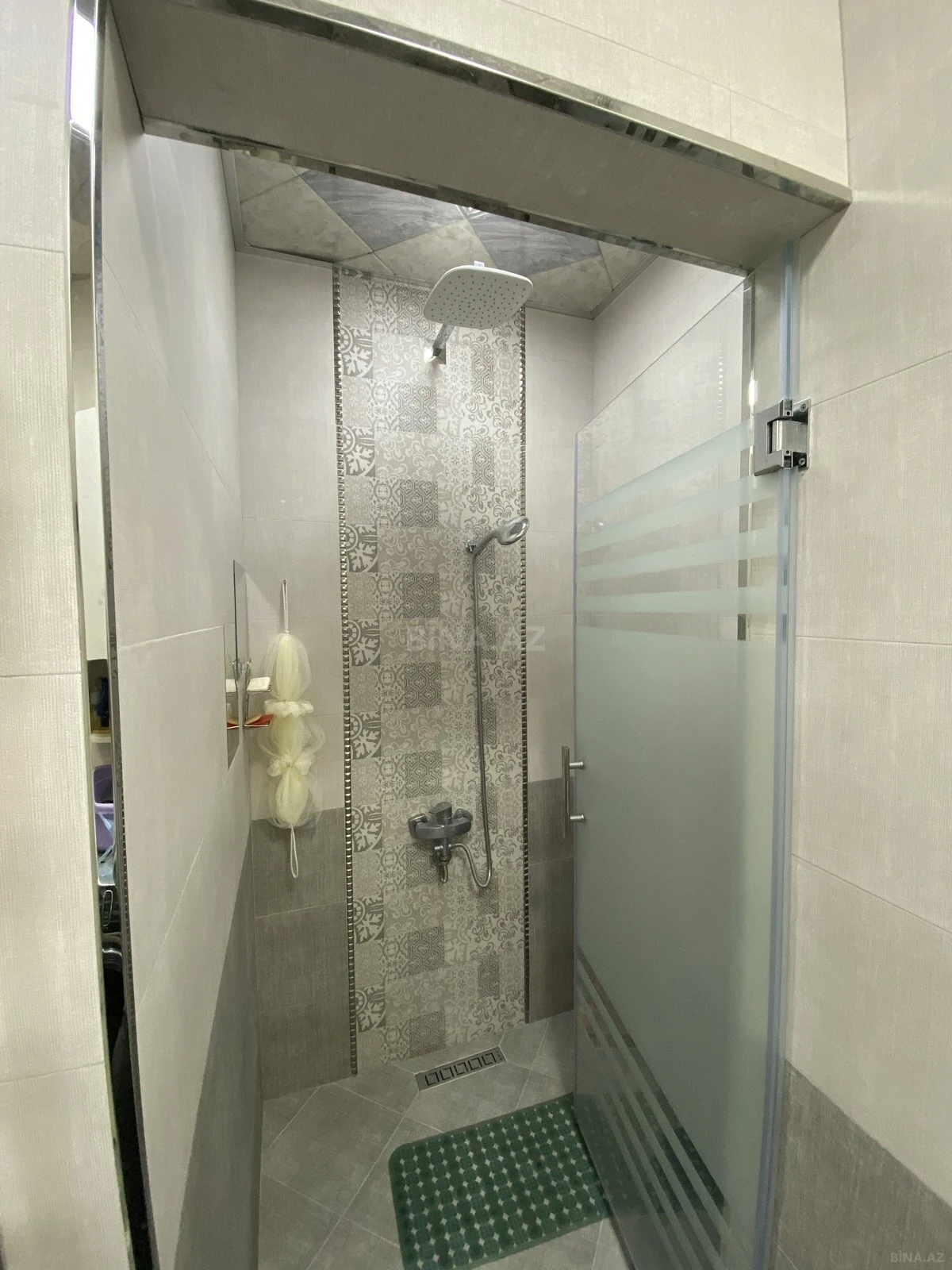 Satılır 3 otaqlı mənzil 97 m²