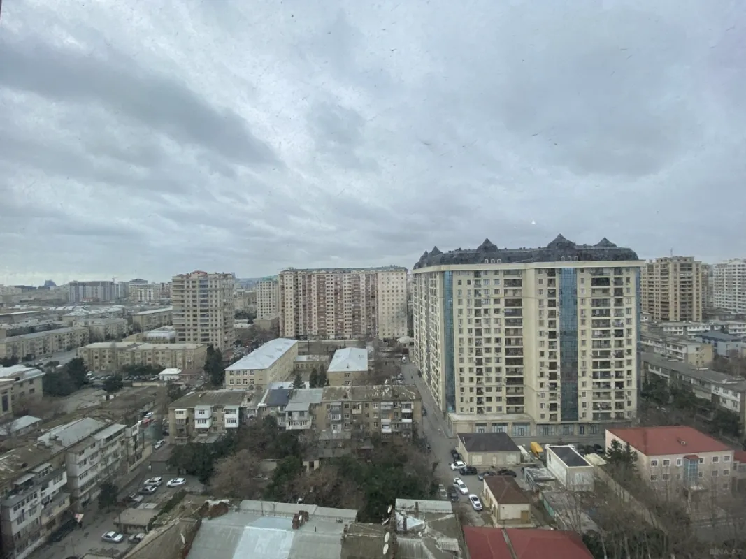 Satılır 3 otaqlı mənzil 97 m²