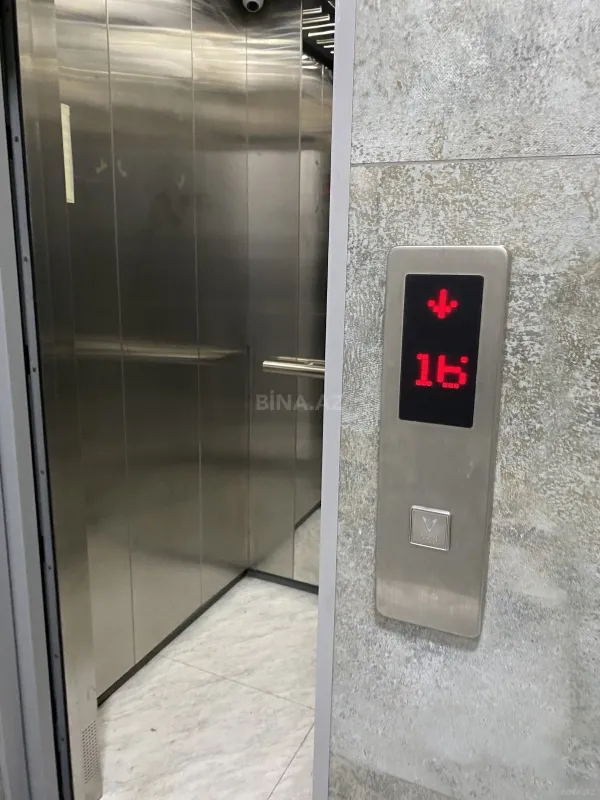 Satılır 3 otaqlı mənzil 97 m²