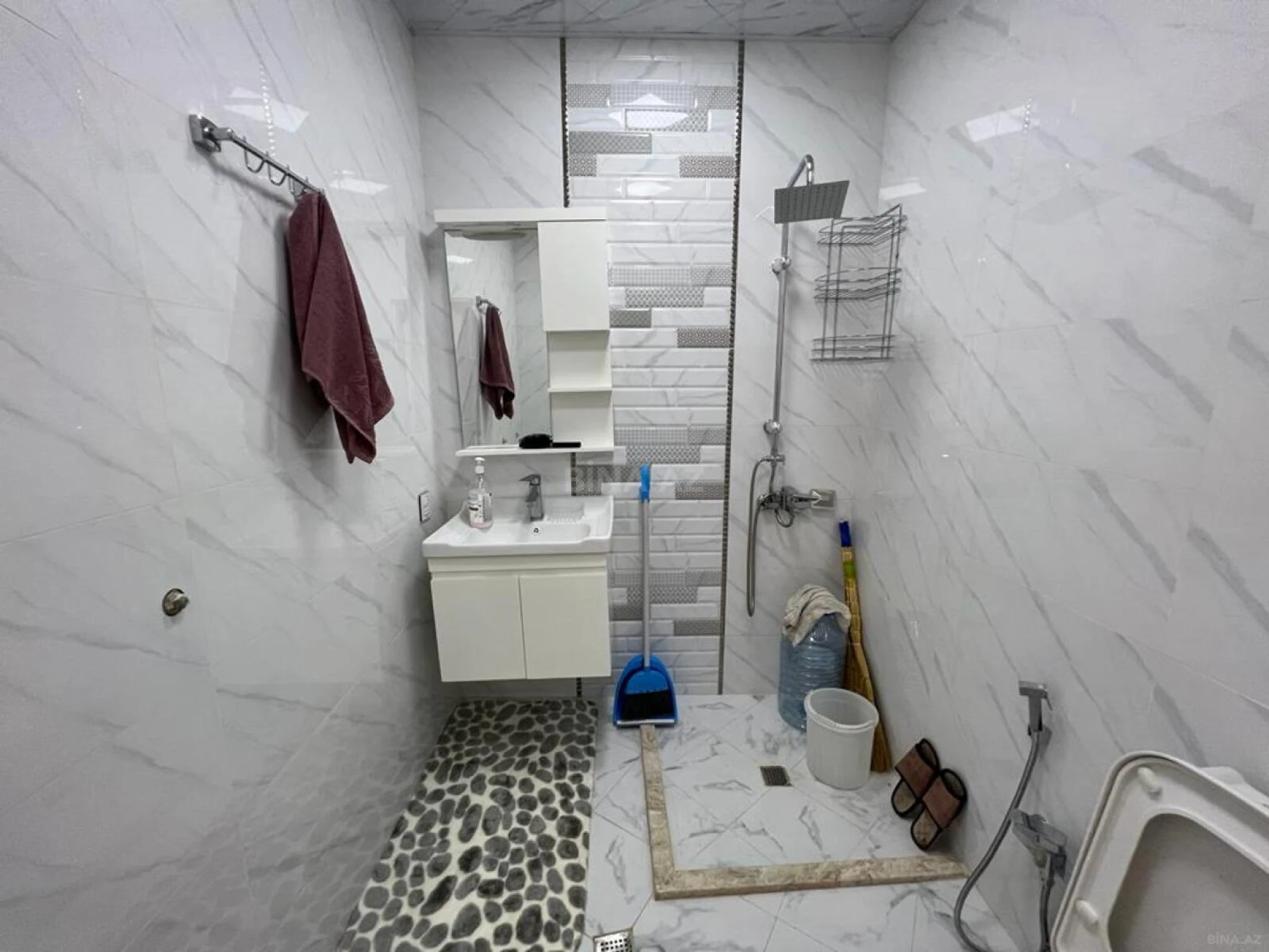 Satılır 2 otaqlı mənzil 65 m²