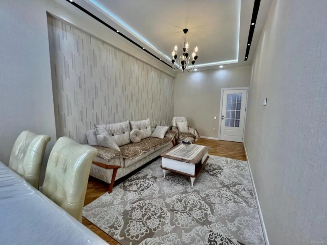 Satılır 2 otaqlı mənzil 65 m²