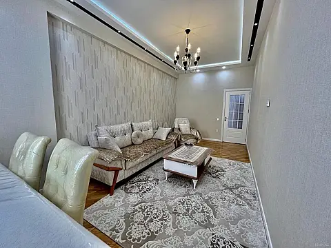 Satılır 2 otaqlı mənzil 65 m² — Bakı, İnşaatçılar 2 otaq 65.00 m²