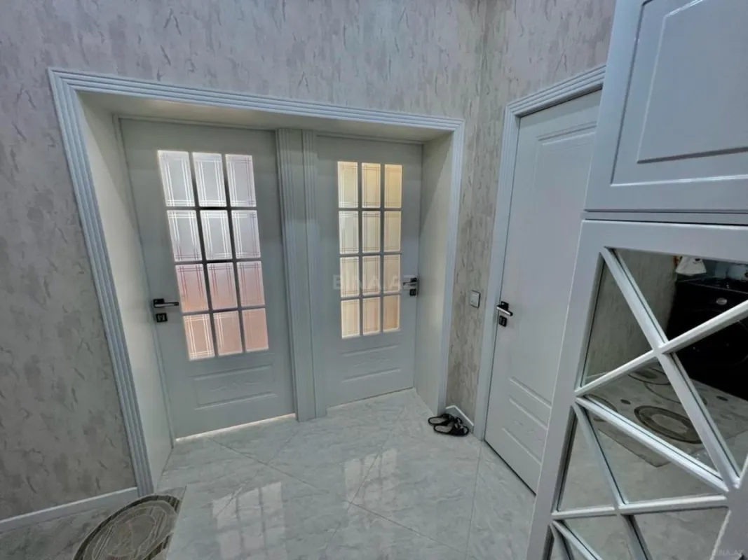 Satılır 2 otaqlı mənzil 65 m²