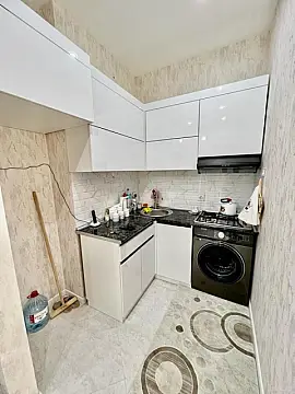 Satılır 2 otaqlı mənzil 65 m²