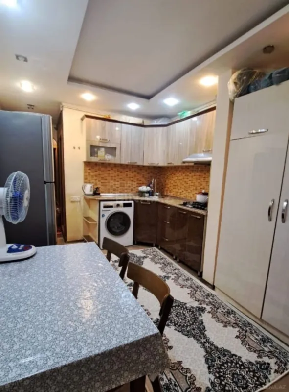 Satılır 2 otaqlı mənzil 60 m²