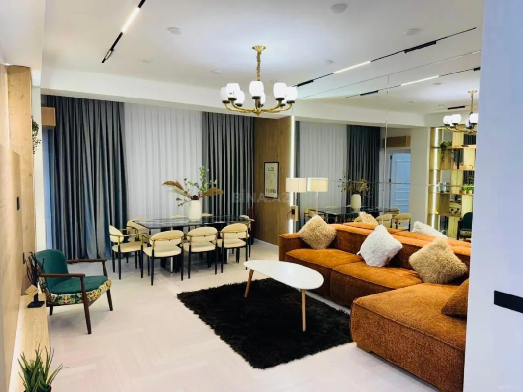 Satılır 3 otaqlı mənzil 120 m²