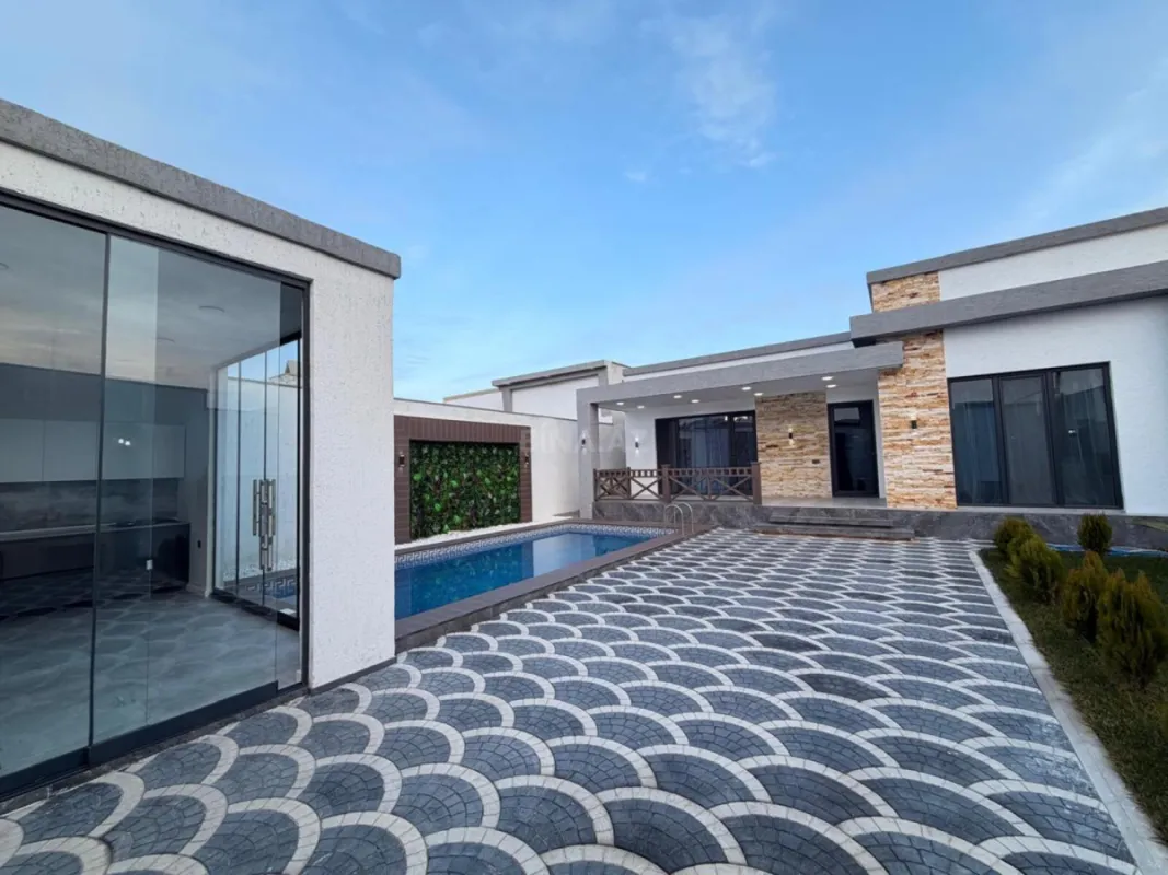 Satılır 4 otaqlı həyət evi 180 m²