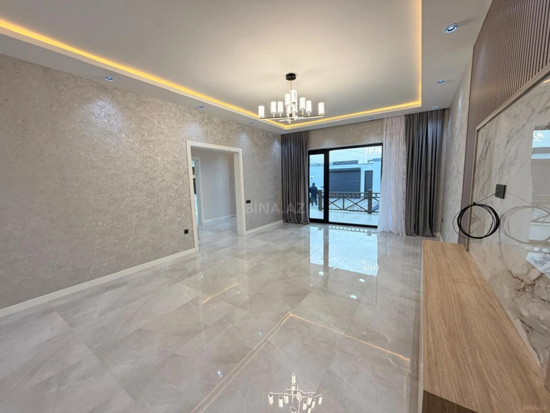 Satılır 4 otaqlı həyət evi 180 m²