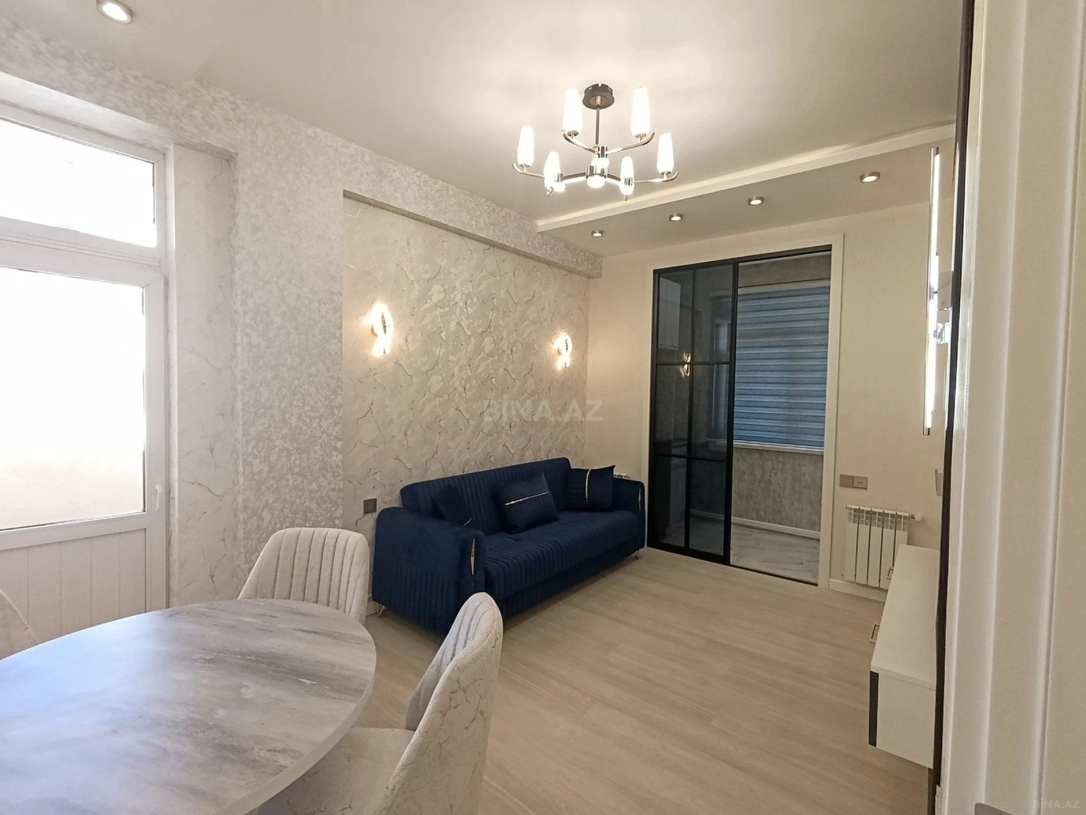 Satılır 2 otaqlı mənzil 55 m²