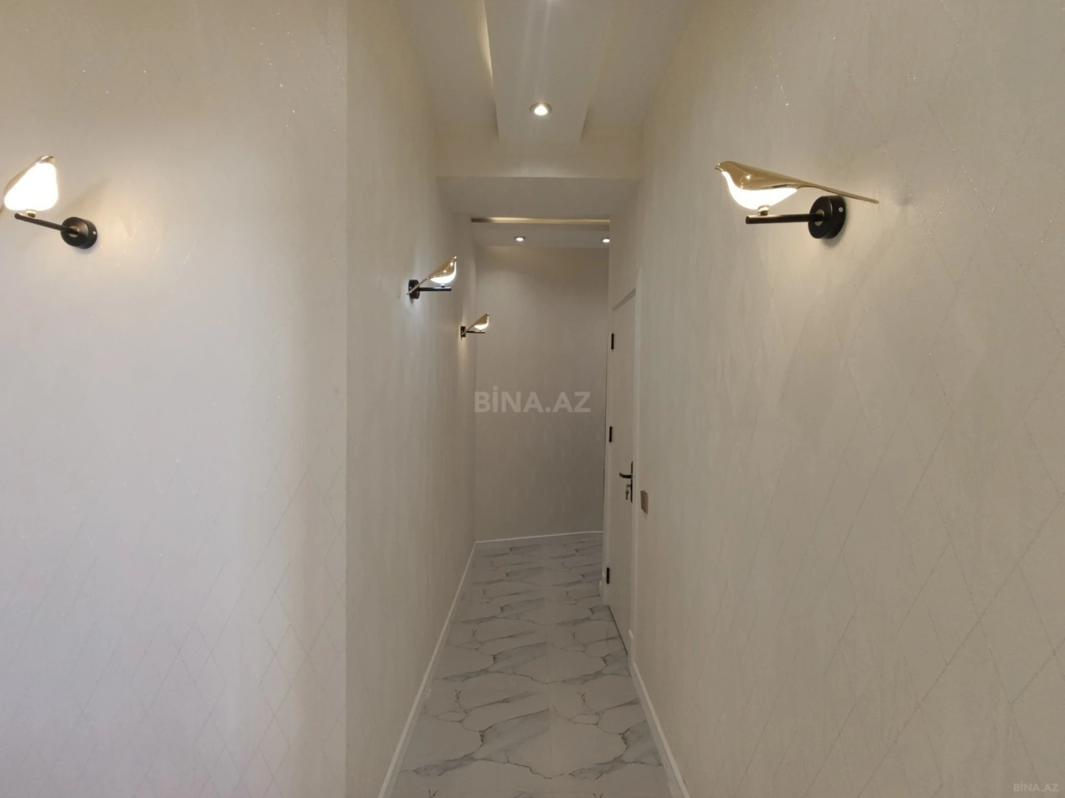 Satılır 2 otaqlı mənzil 55 m²
