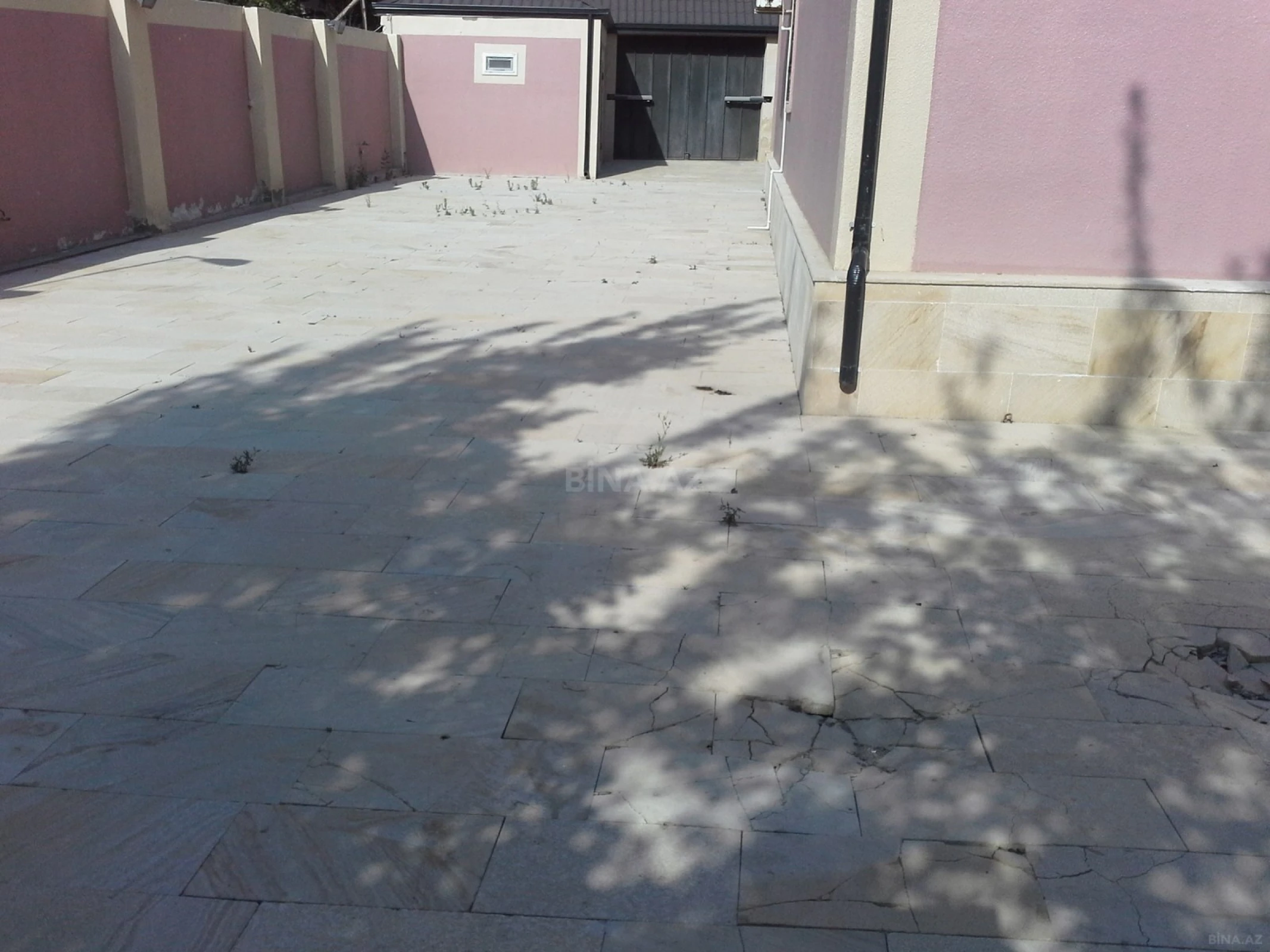 Satılır 6 otaqlı həyət evi 420 m²