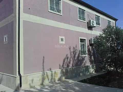 Satılır 6 otaqlı həyət evi 420 m²