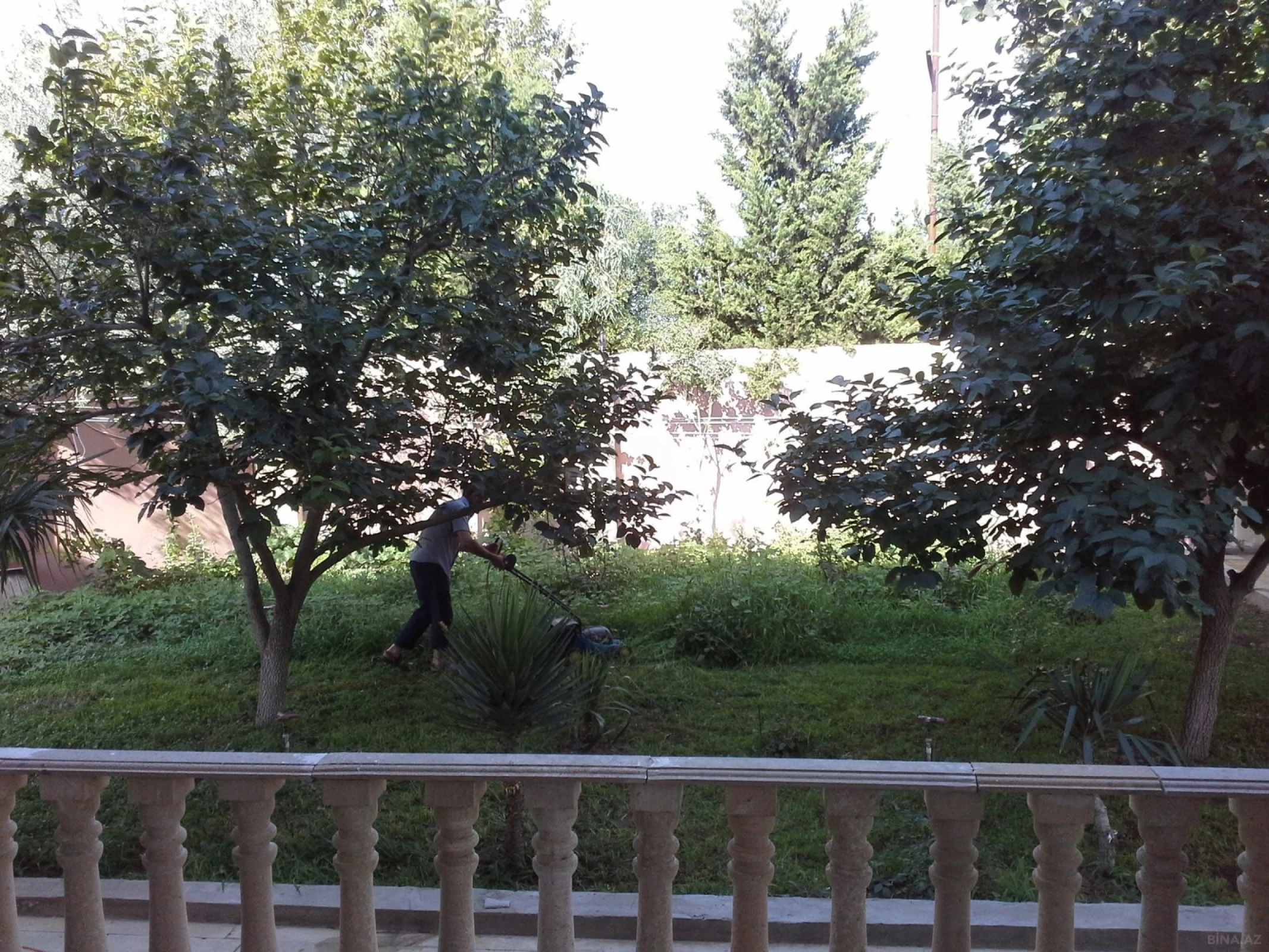 Satılır 6 otaqlı həyət evi 420 m²