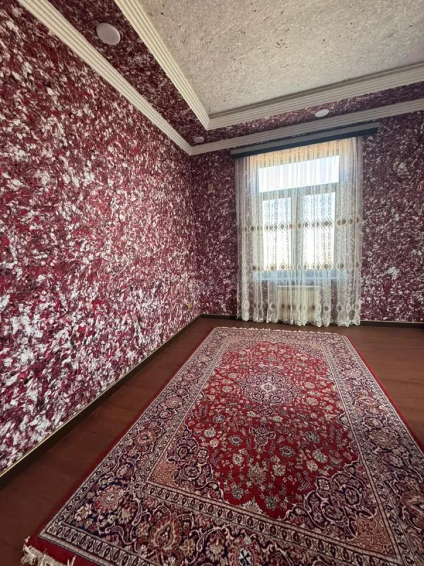 Satılır 6 otaqlı həyət evi 450 m²