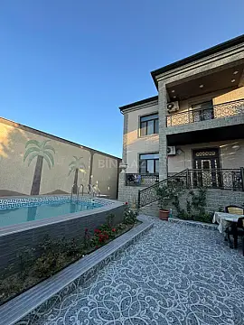 Satılır 6 otaqlı həyət evi 450 m²