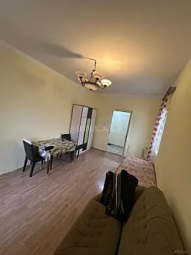 Satılır 1 otaqlı mənzil 45 m²