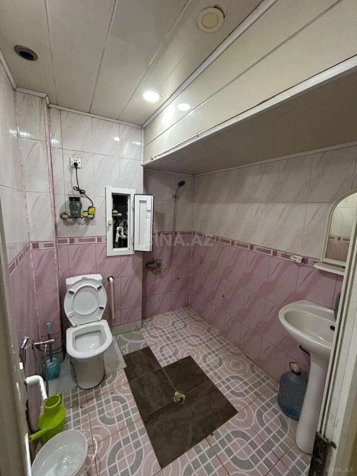 Satılır 1 otaqlı mənzil 45 m²