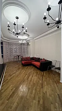 Satılır 2 otaqlı mənzil 66 m²