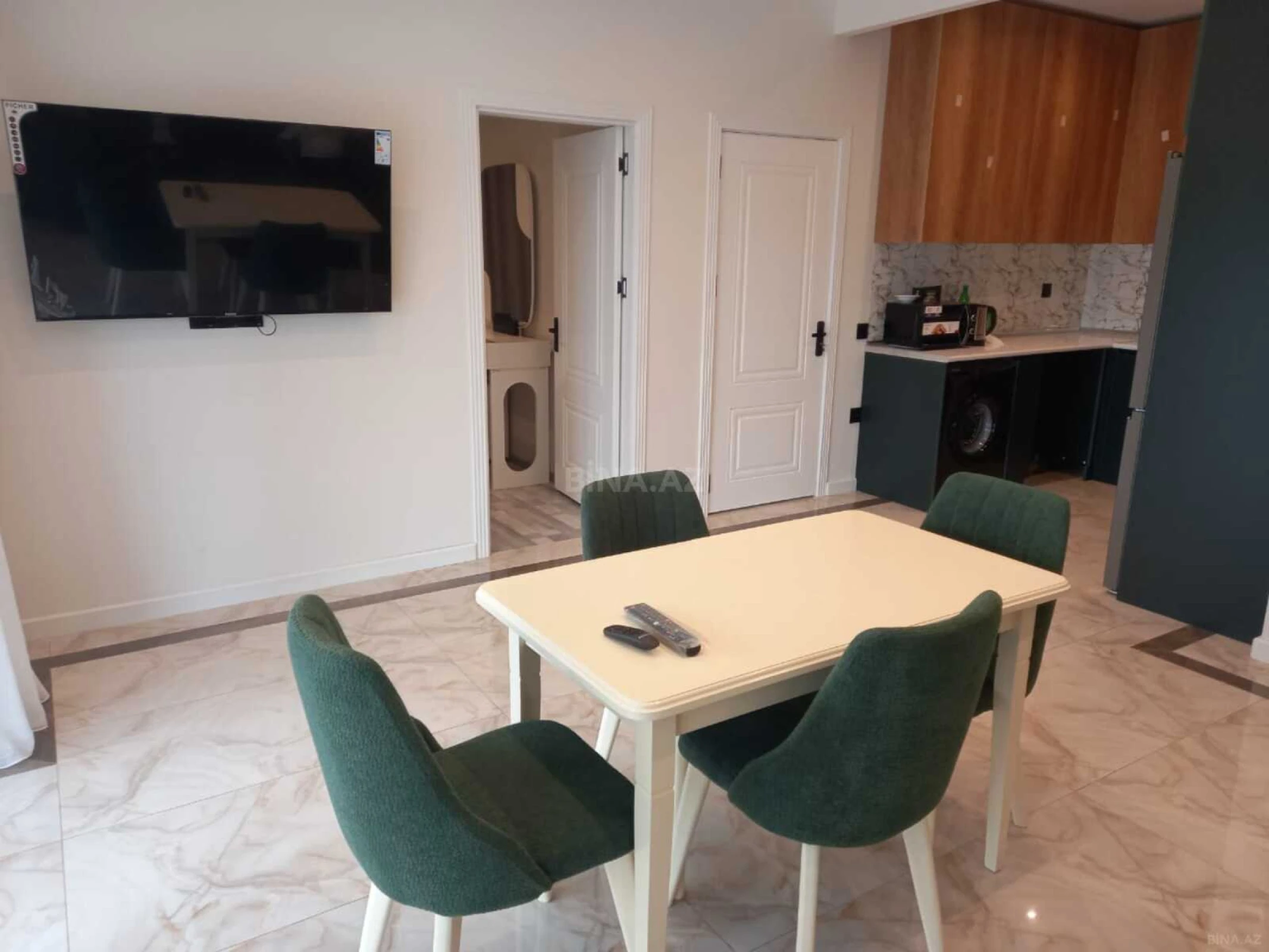 Satılır 2 otaqlı mənzil 83.1 m²