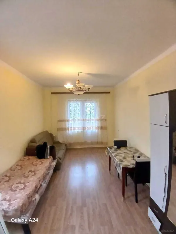 Satılır 1 otaqlı mənzil 45 m²