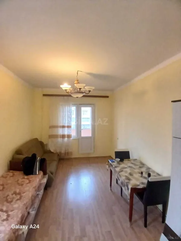 Satılır 1 otaqlı mənzil 45 m²