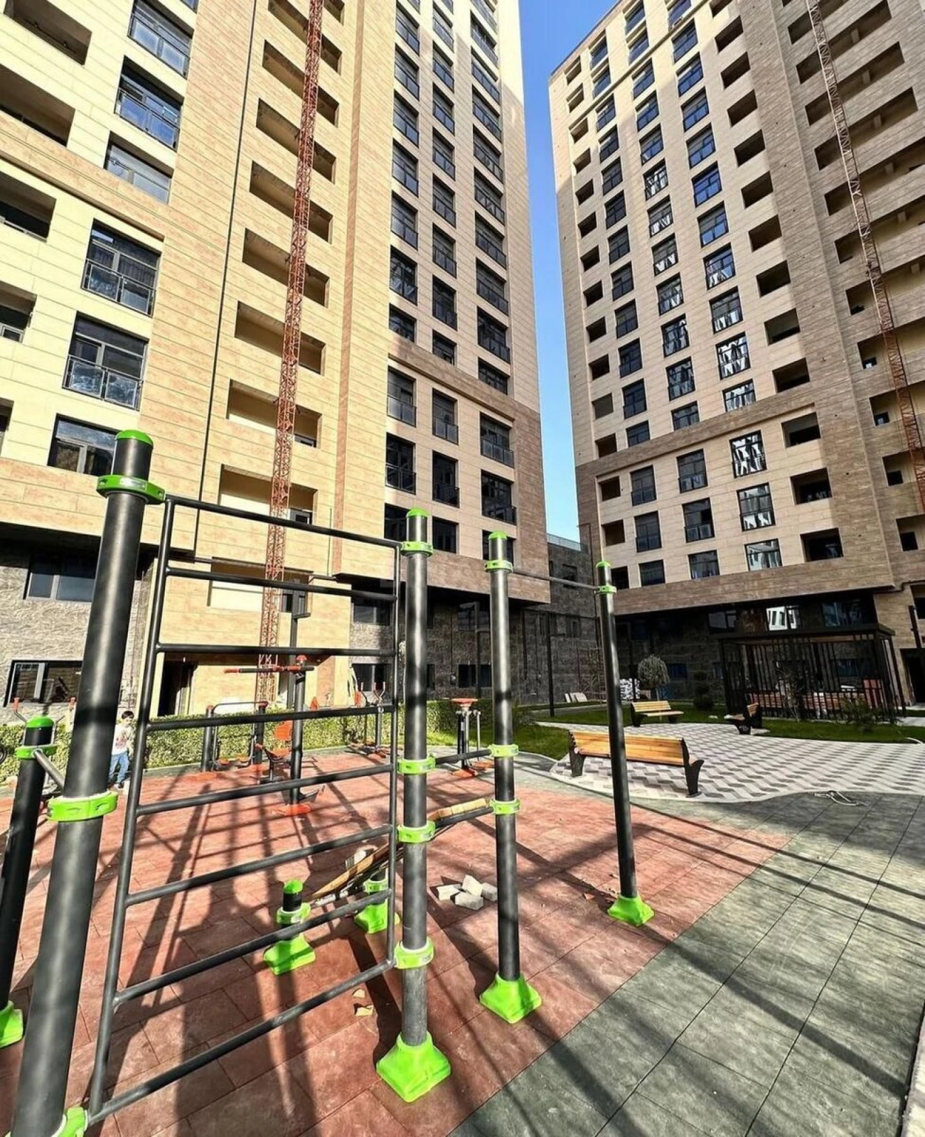 Satılır 2 otaqlı mənzil 57 m²