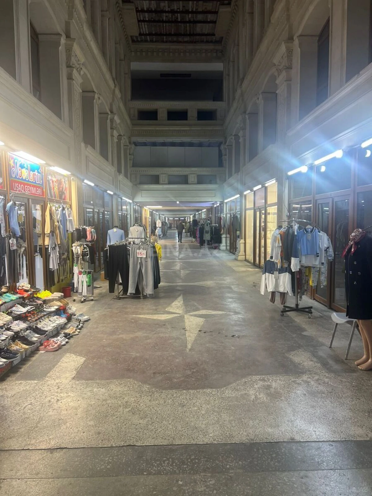 Satılır obyekt 40 m²