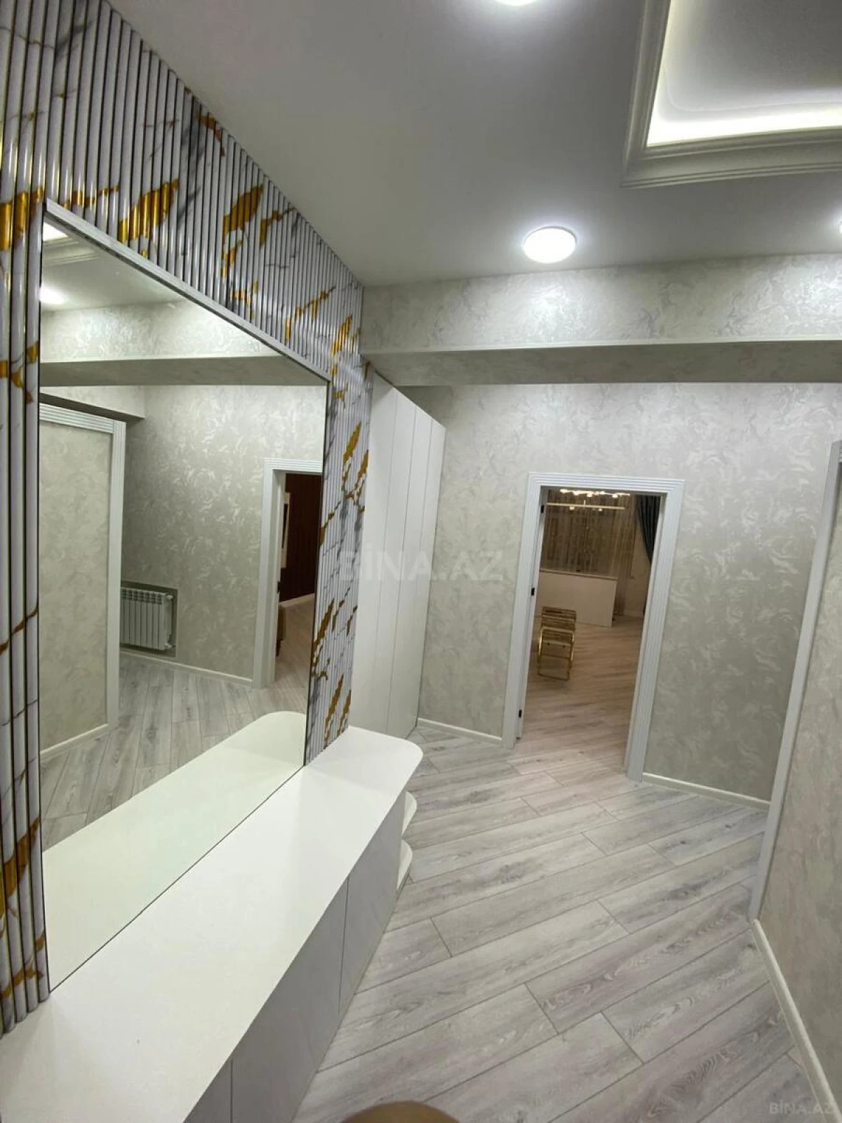Satılır 3 otaqlı mənzil 85 m²