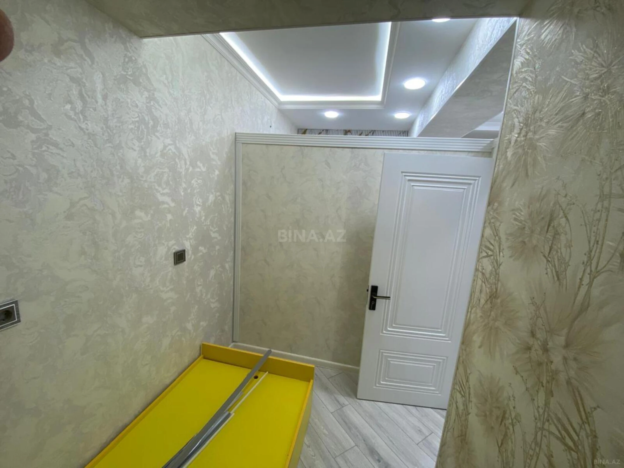 Satılır 3 otaqlı mənzil 85 m²