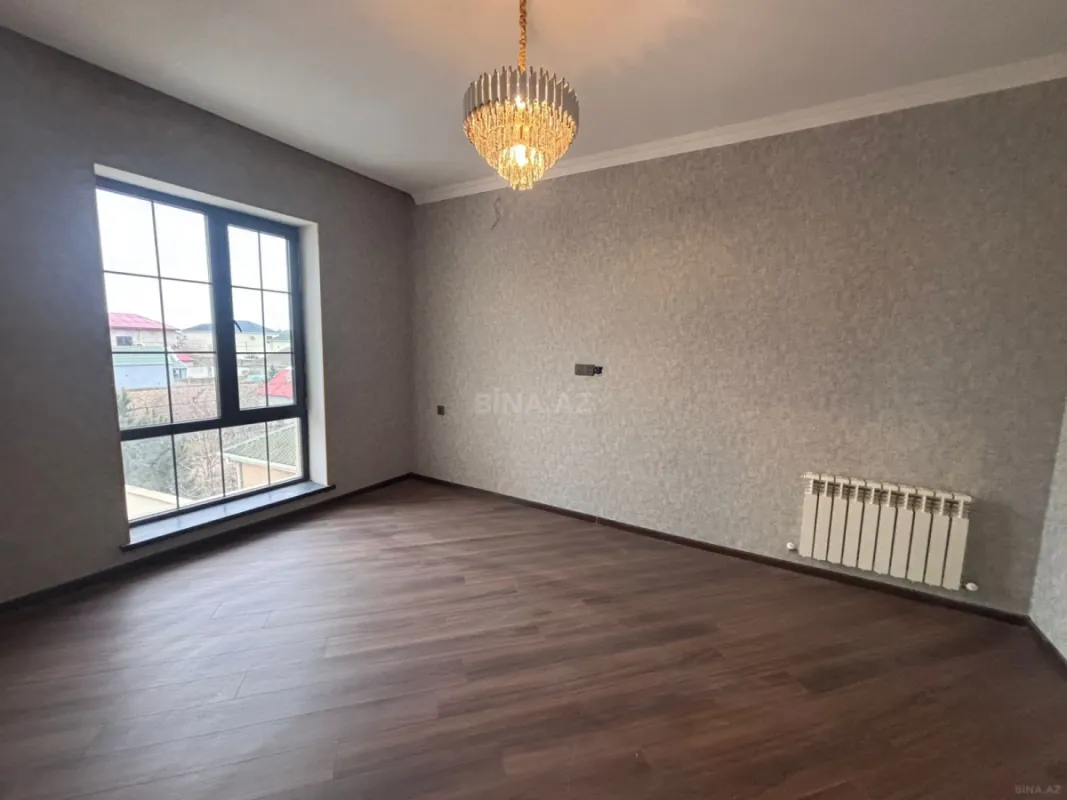 Satılır 4 otaqlı həyət evi 210 m²