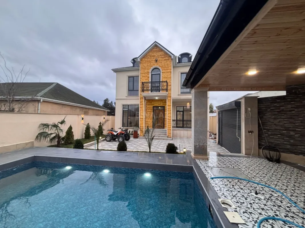 Satılır 4 otaqlı həyət evi 210 m²