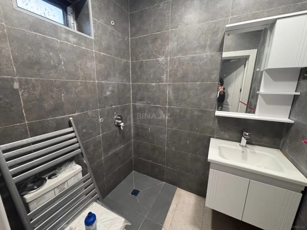 Satılır 4 otaqlı həyət evi 210 m²