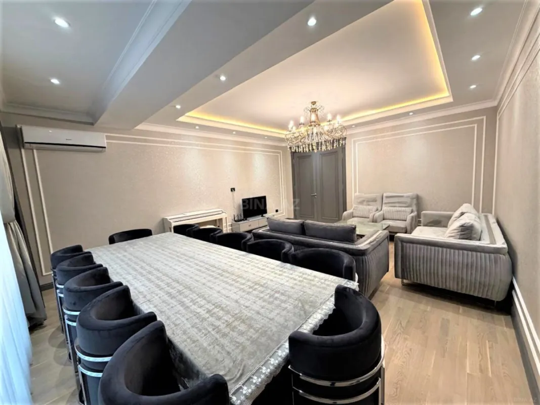 Kirayə verilir 3 otaqlı mənzil 150 m²