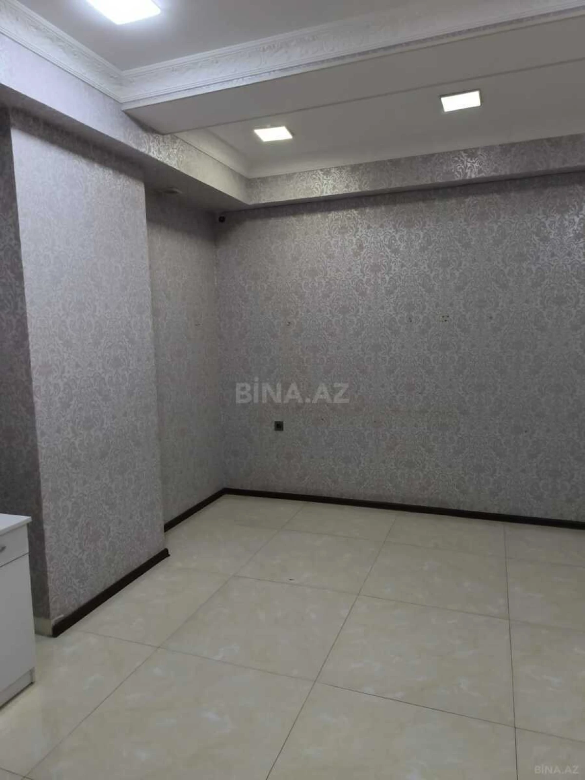 Kirayə verilir obyekt 60 m²