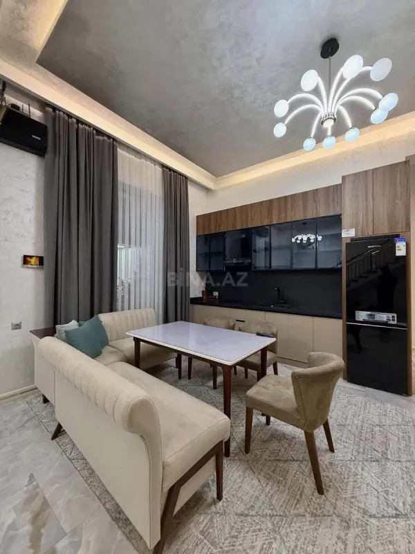 Kirayə verilir 4 otaqlı həyət evi 350 m²