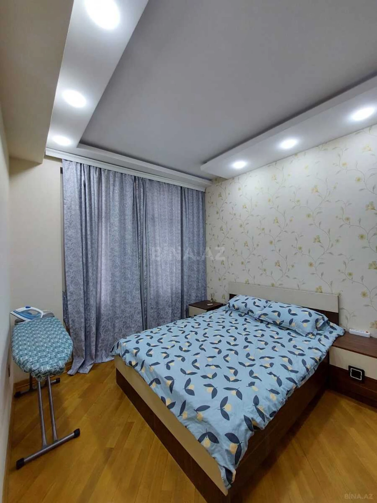 Kirayə verilir 2 otaqlı mənzil 65 m²