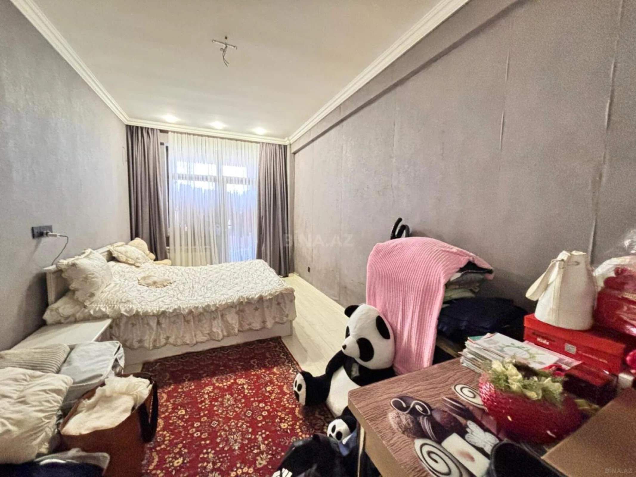 Satılır 3 otaqlı mənzil 120 m²