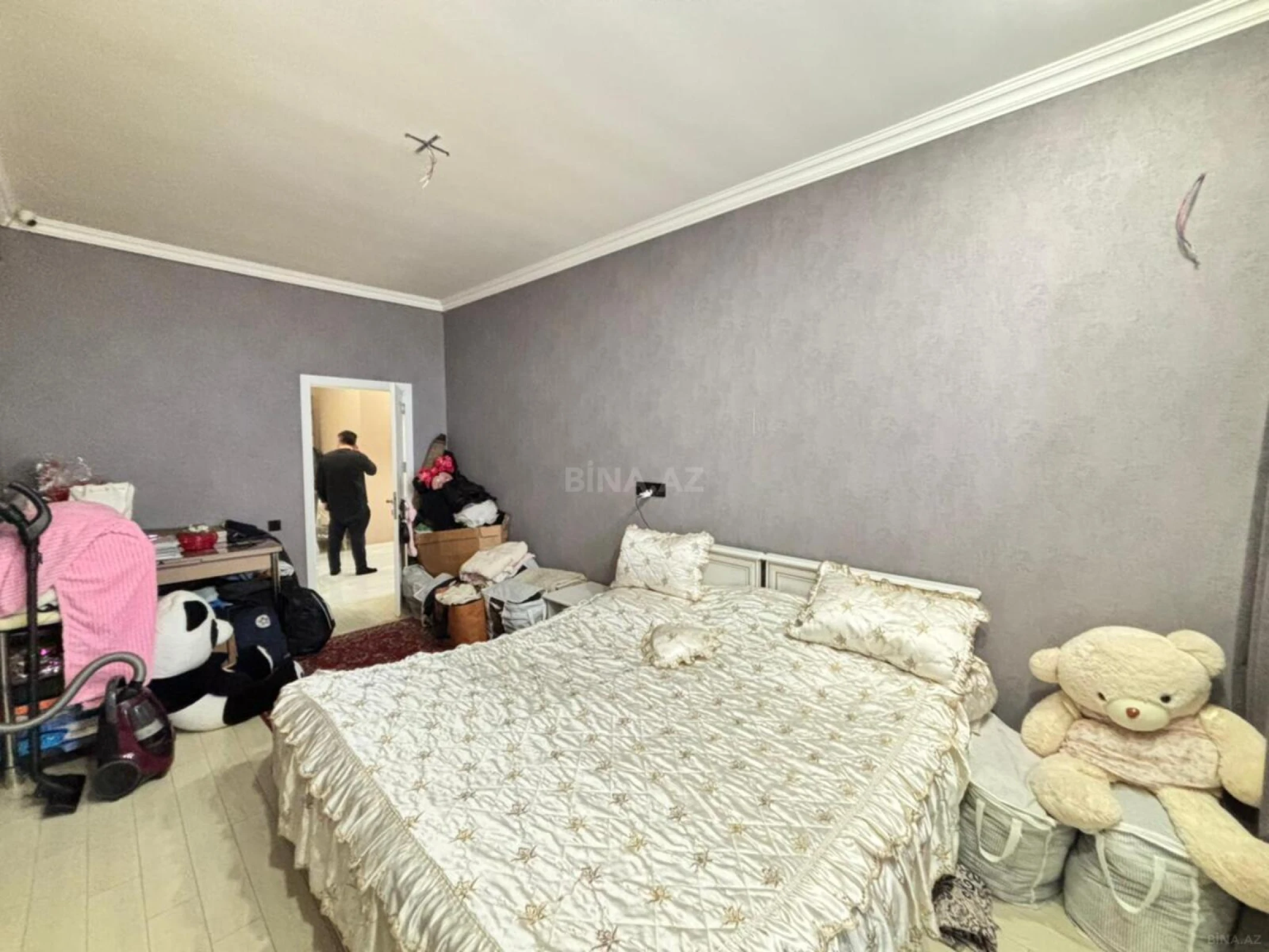 Satılır 3 otaqlı mənzil 120 m²