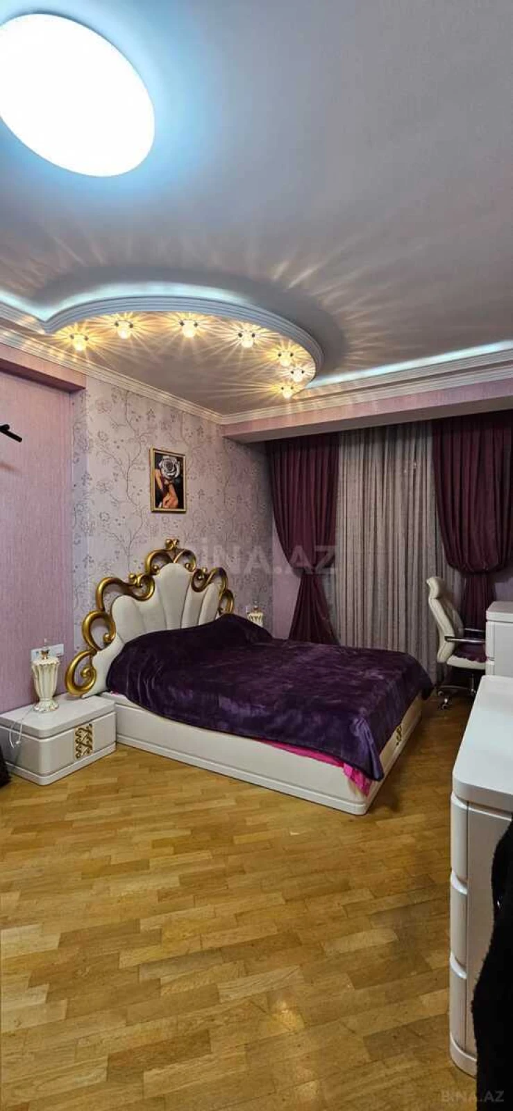 Satılır 3 otaqlı mənzil 118 m²