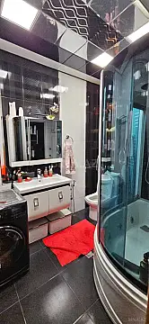 Satılır 3 otaqlı mənzil 118 m²