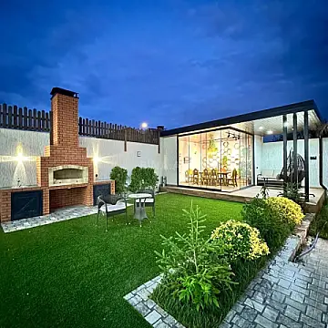 Kirayə verilir 5 otaqlı həyət evi 300 m²