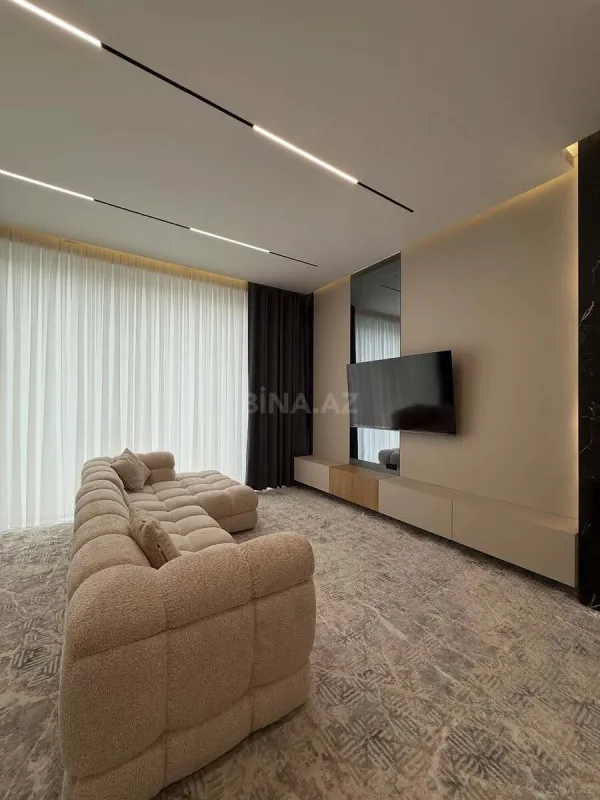Kirayə verilir 4 otaqlı həyət evi 480 m²