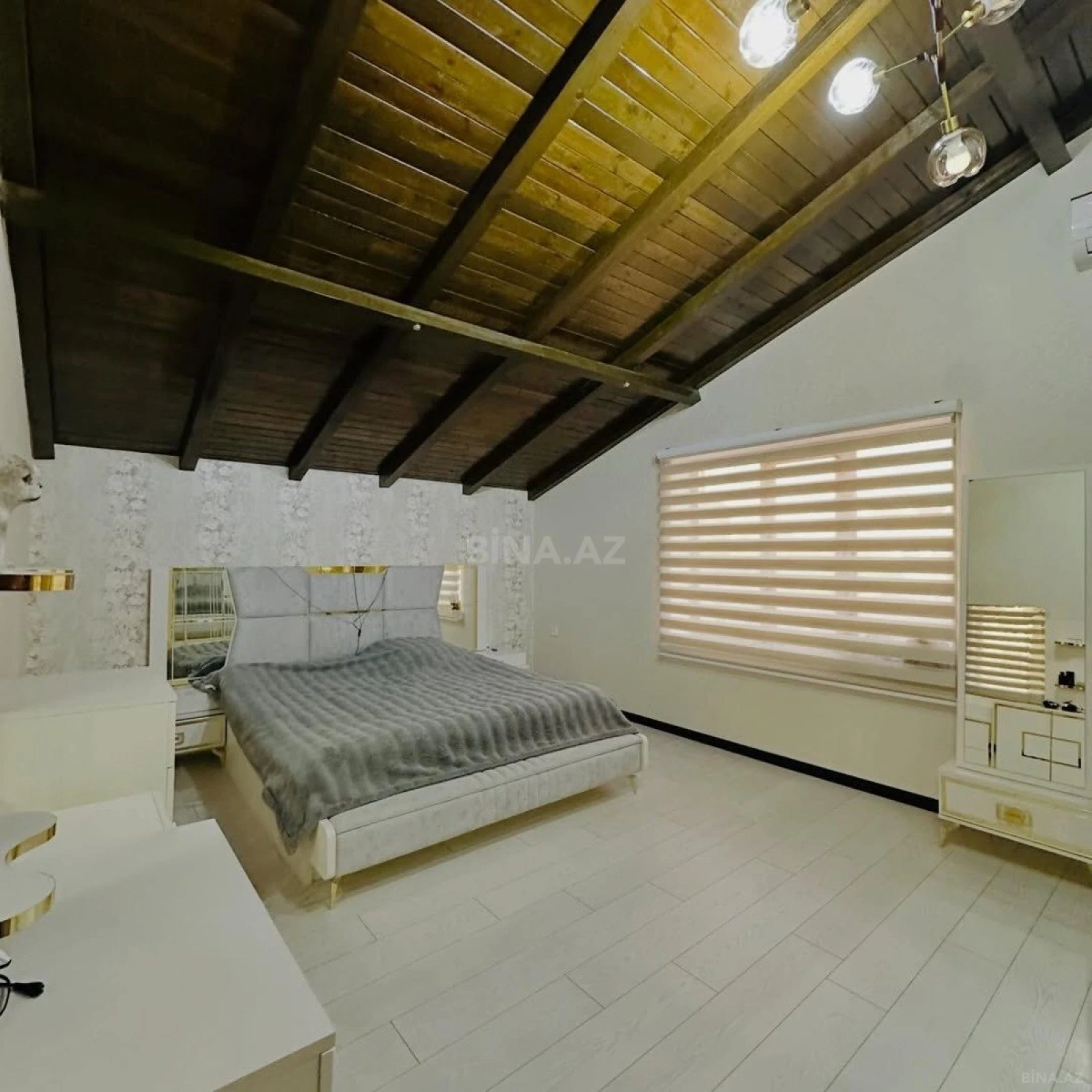 Kirayə verilir 5 otaqlı həyət evi 300 m²