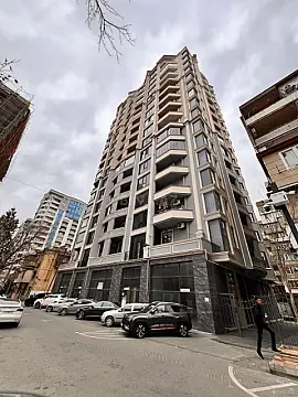 Satılır 4 otaqlı mənzil 150 m² — Bakı, Nəsimi 4 otaq 150.00 m²